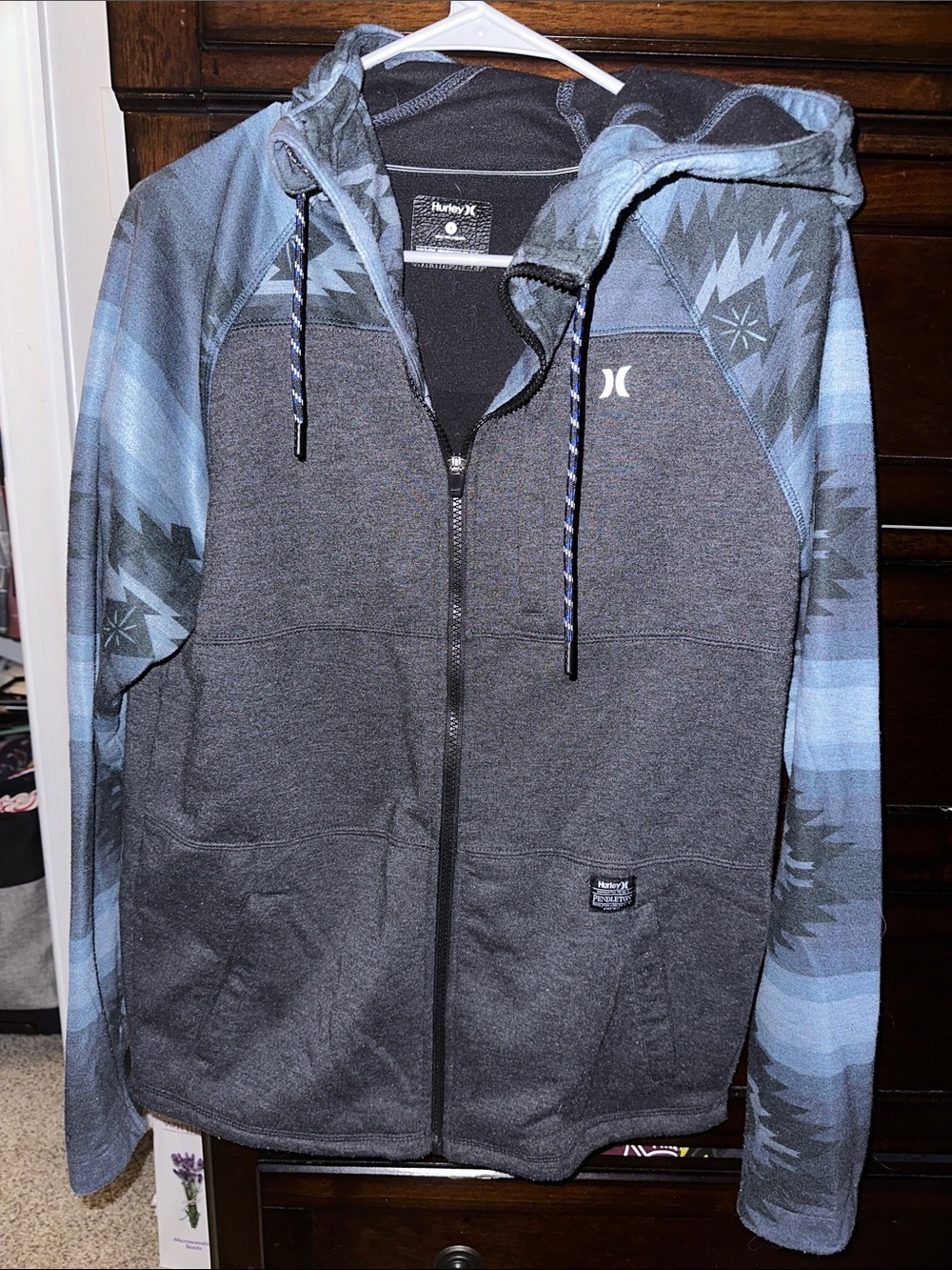 Hurley / Pendleton Collab Black Jacket with Blue Patterned Sleeves